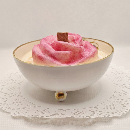 Antique Nippon 7 oz Molded Dish Wood Wick Candle