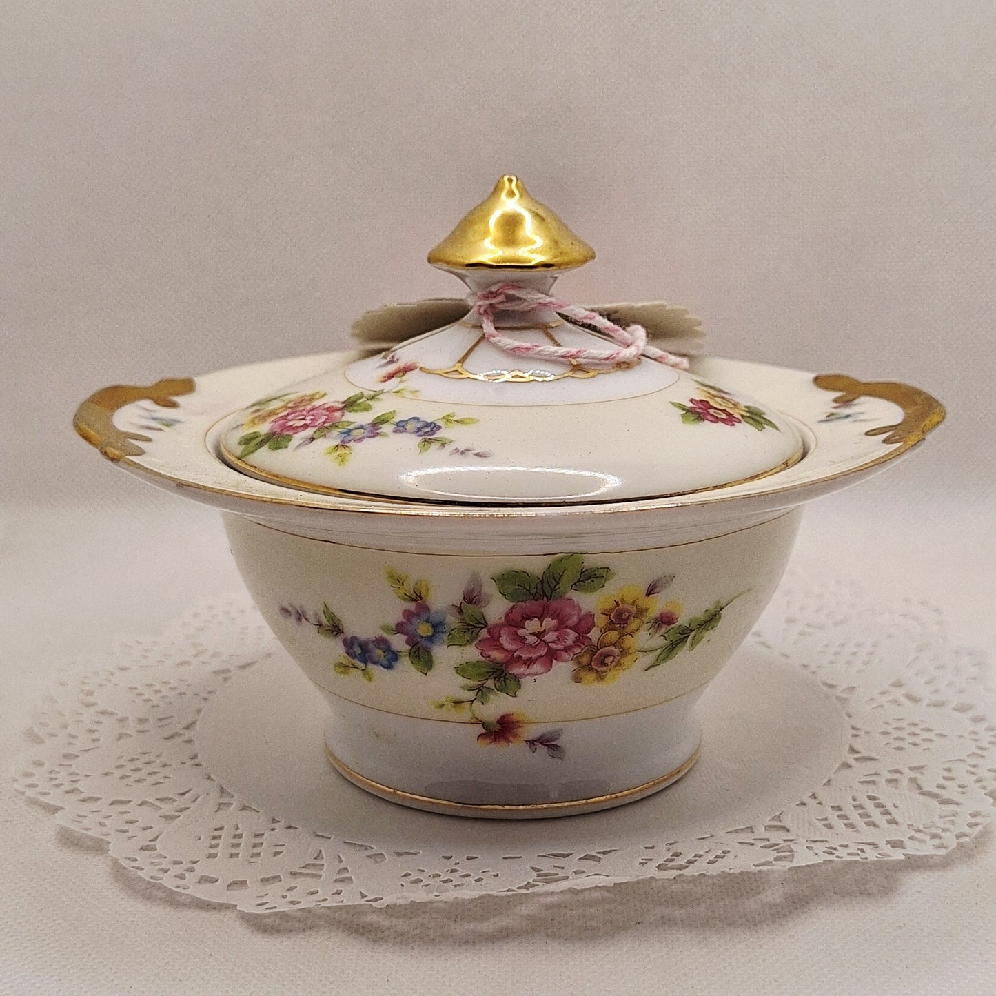 Vintage Empress China 6 oz Lidded Dish Candle