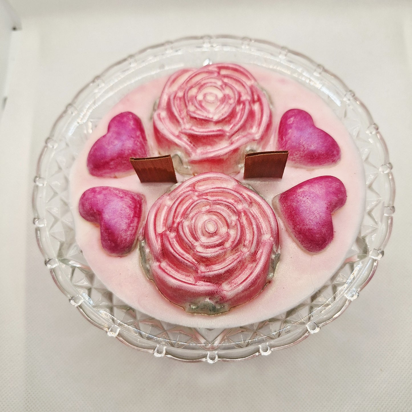 Vintage Fleur de Lis Spade and Heart Dish Candles