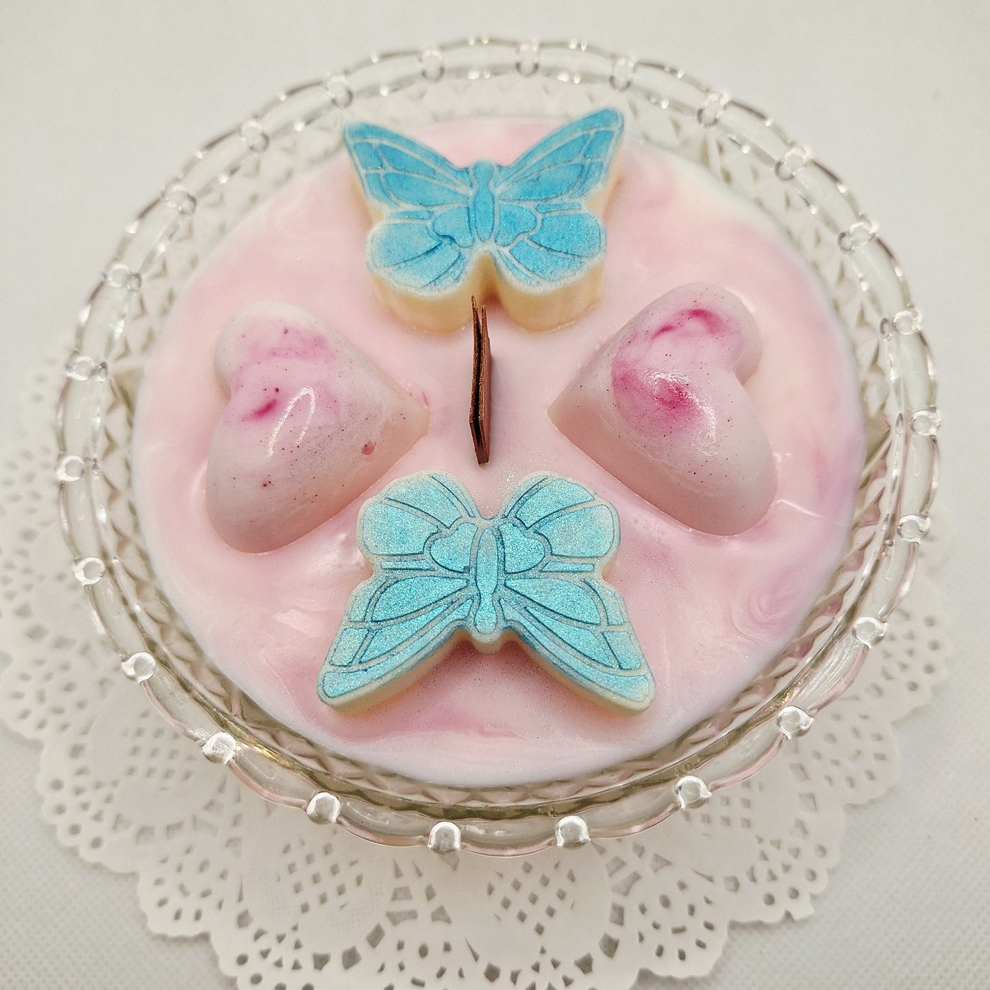 Vintage Fleur de Lis Spade and Heart Dish Candles