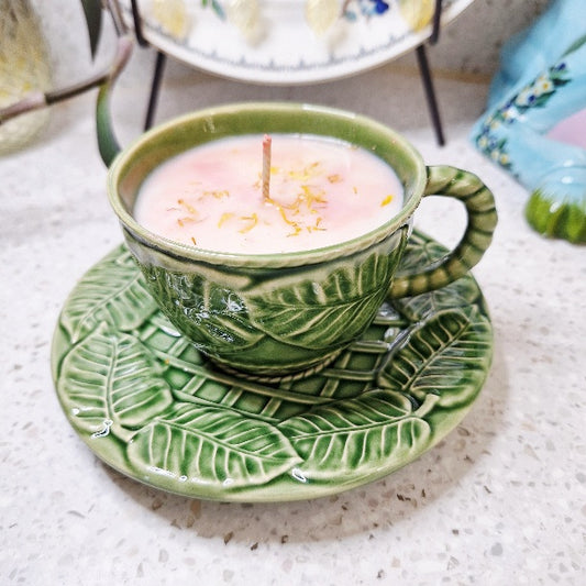 Vintage Hill Butler Ceramic Leaf and Lattice Teacup and Saucer Soy Wax Candle