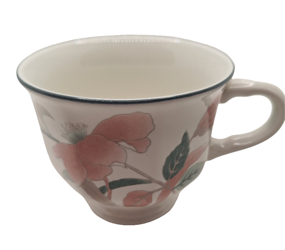 Mikasa Silk Flowers 7 oz Teacup Candles