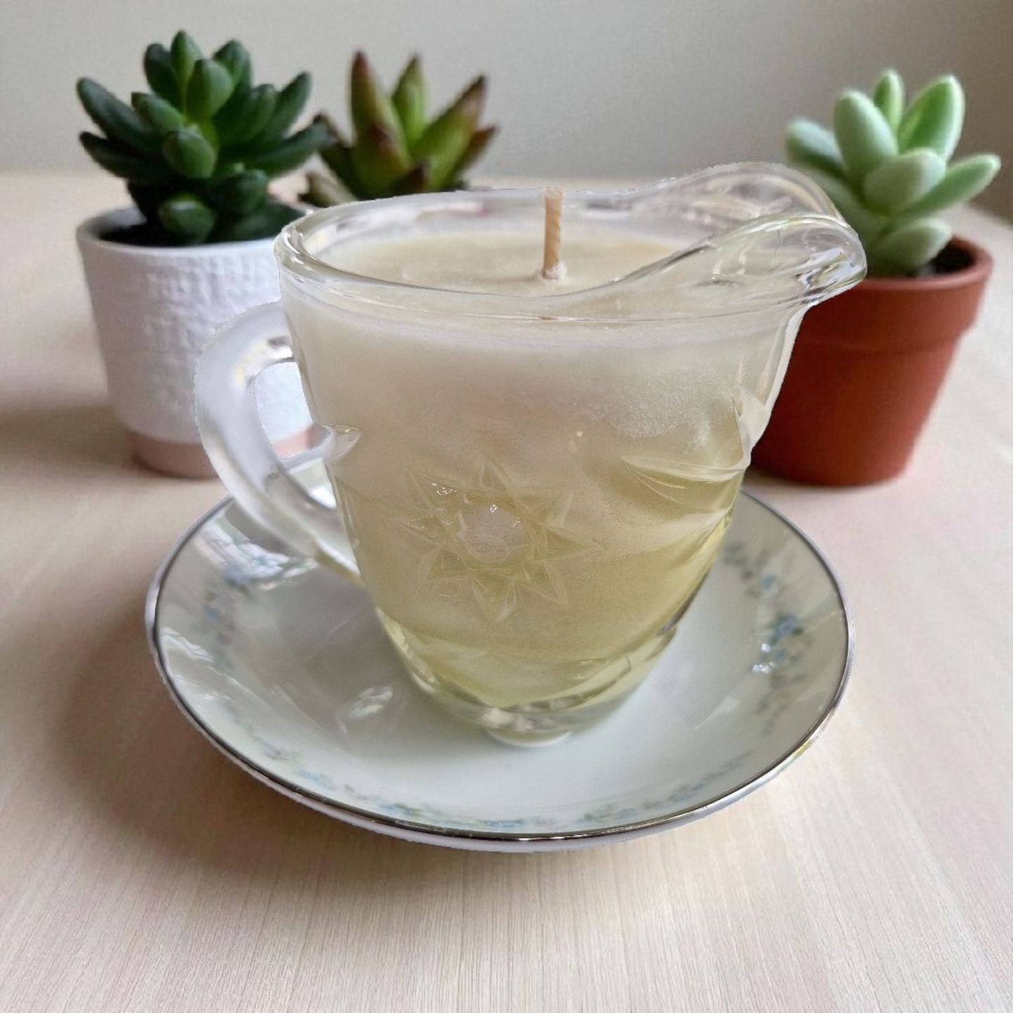 Noritake Roseberry 8 oz Massage Oil Candle
