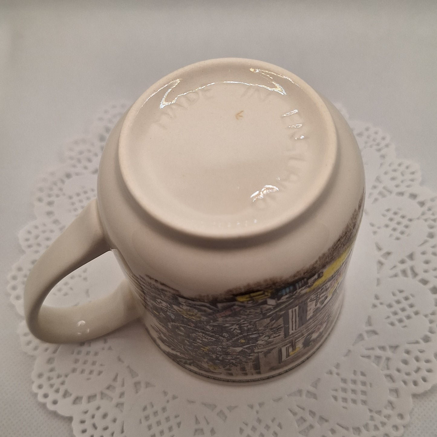 English Christmas Yuletide Mug Soy Wax Candle