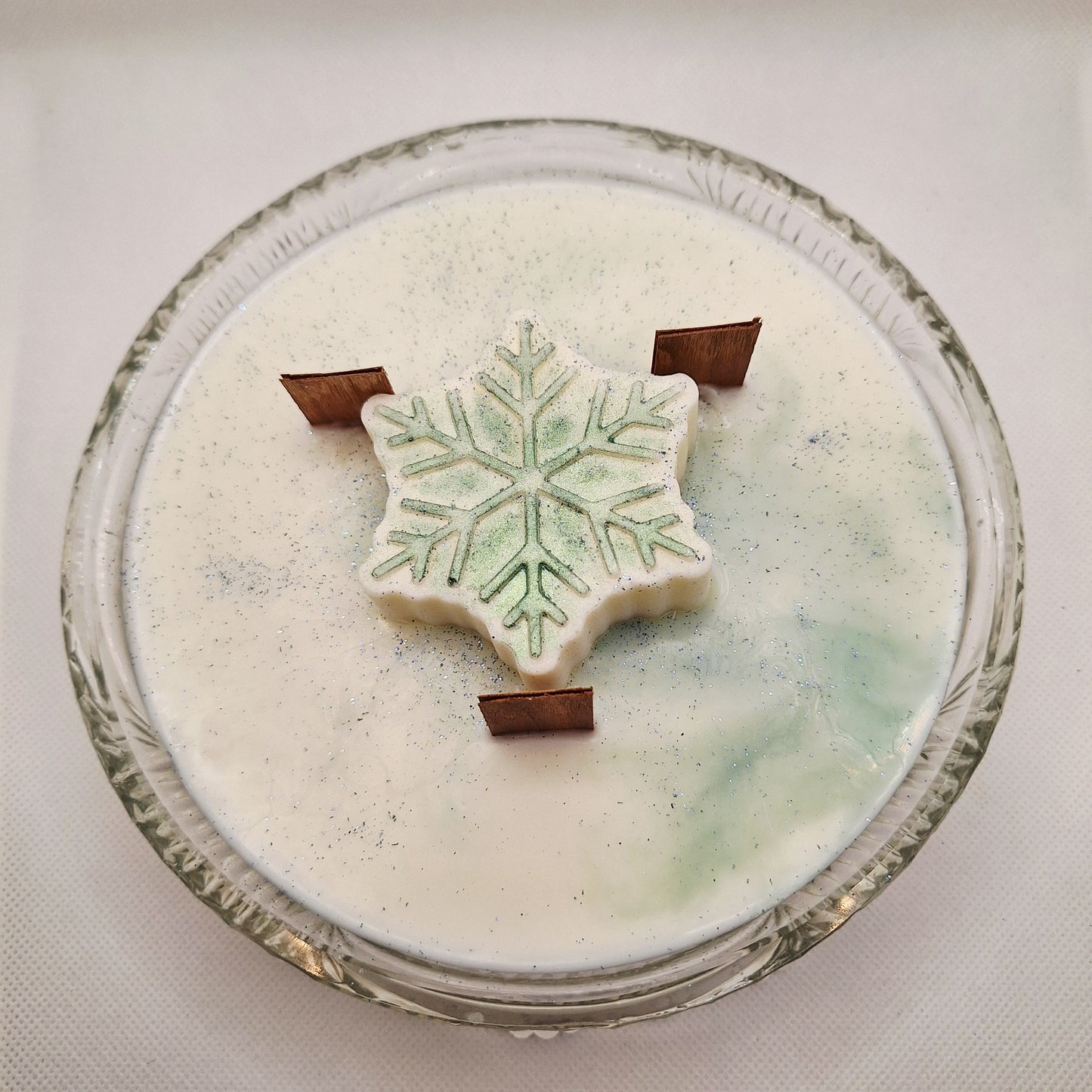 Lead Crystal Woodland Elves Wood Wick Candle