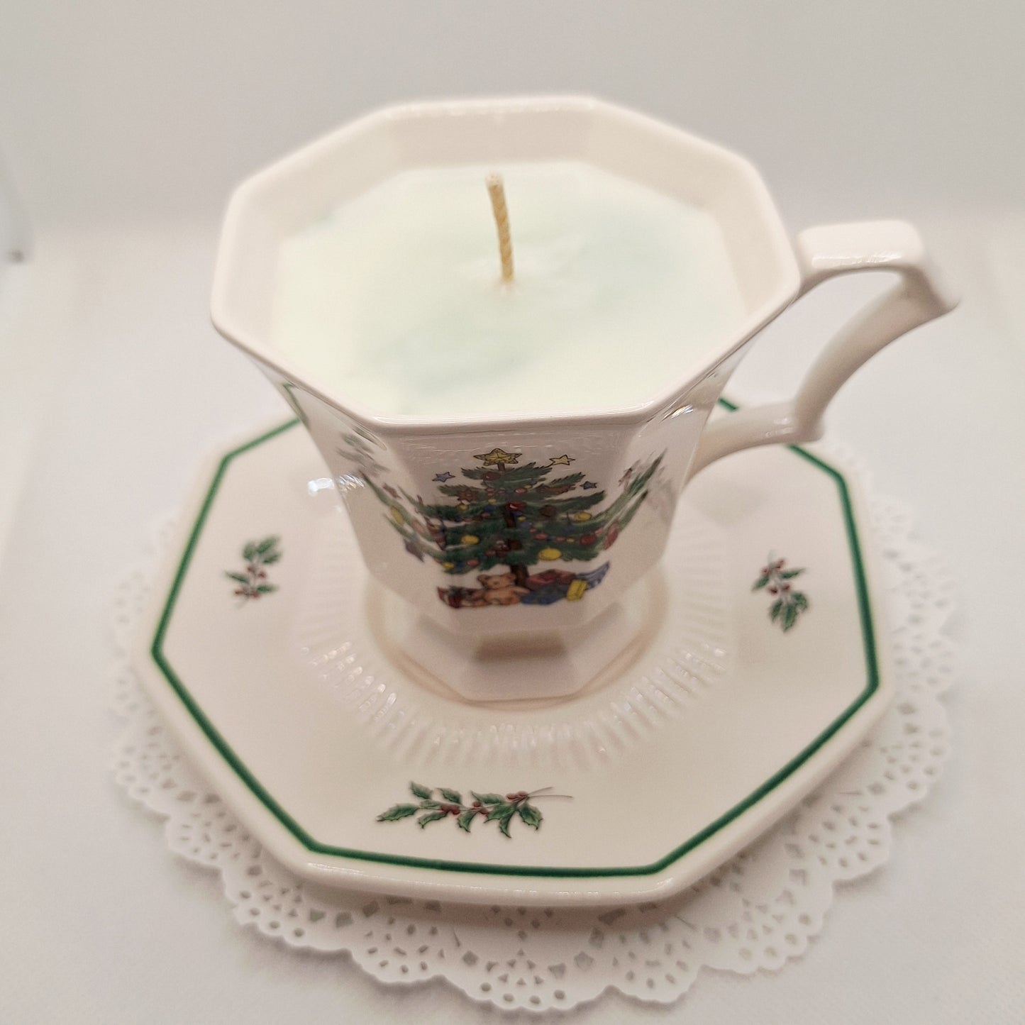 Nikko Christmastime Soy Wax Teacup and Saucer Candle