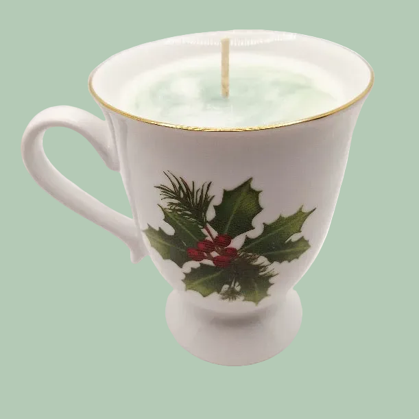 Yuletide Holly Soy Wax Candle