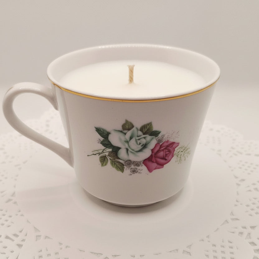 Art HK Porcelain Rose Teacup Candle