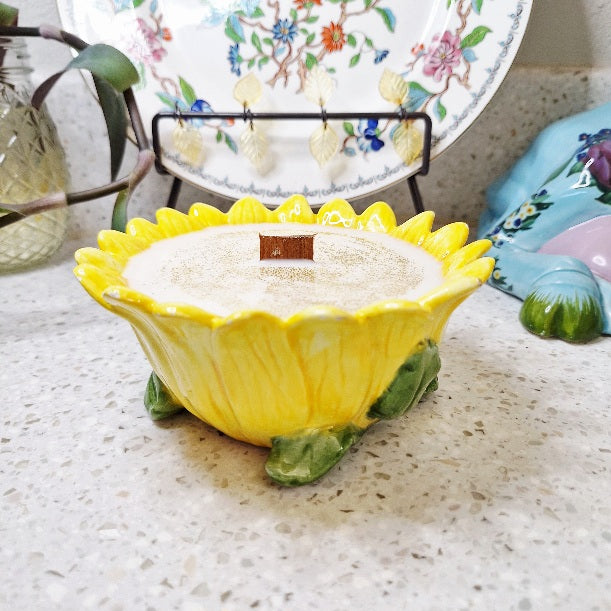 Ceramic Sunflower 5 oz Soy Wax Candle
