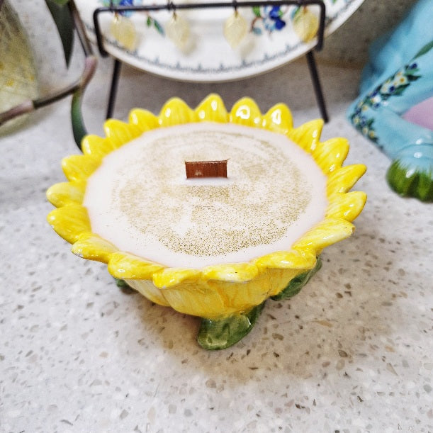 Ceramic Sunflower 5 oz Soy Wax Candle