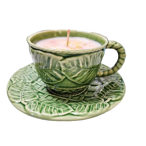 Vintage Hill Butler Ceramic Leaf and Lattice Teacup and Saucer Soy Wax Candle